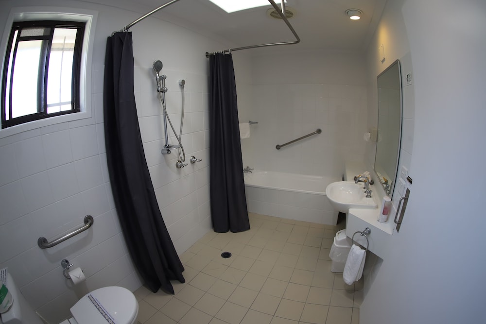 Reign Inn Newcastle 48/50