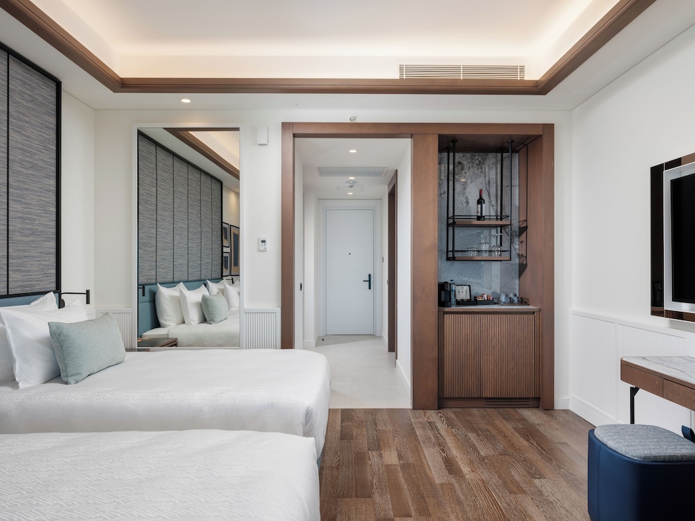Deluxe Adult Swim Up Room Sea Side (Adult Zone)، Anda Barut Collection 7/10