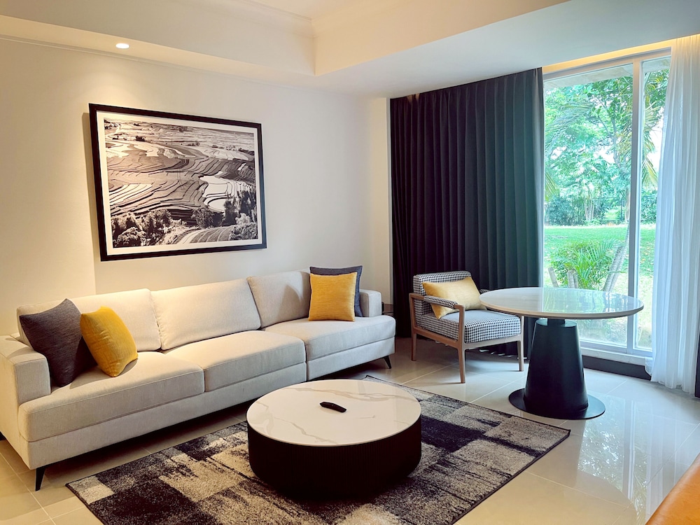 Sheraton Jakarta Soekarno Hatta Airport 44/68
