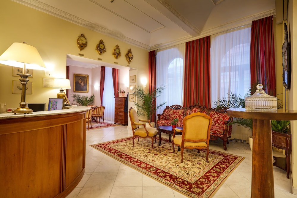Hotel St George 6/53