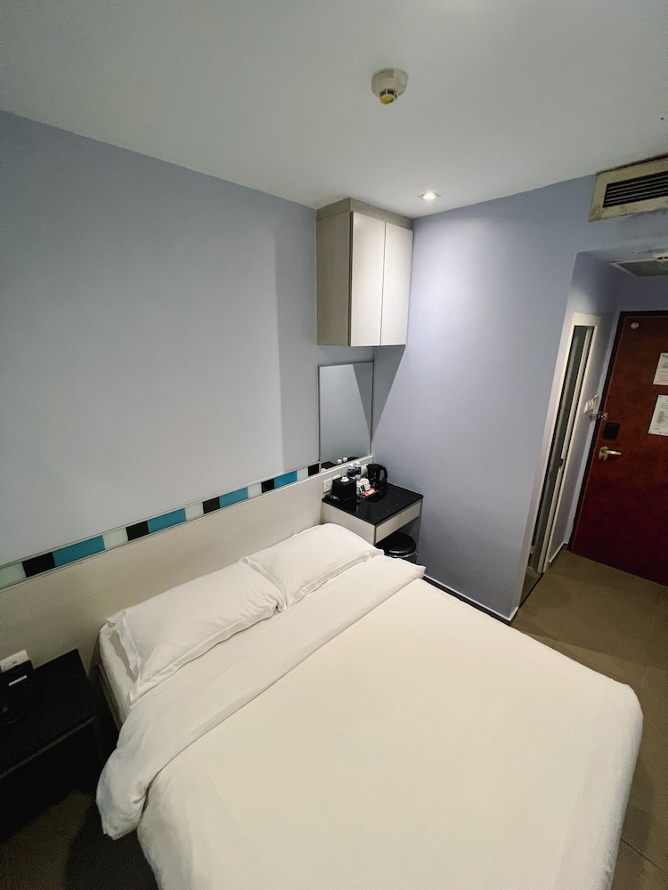 Fragrance Hotel - Lavender 12/57