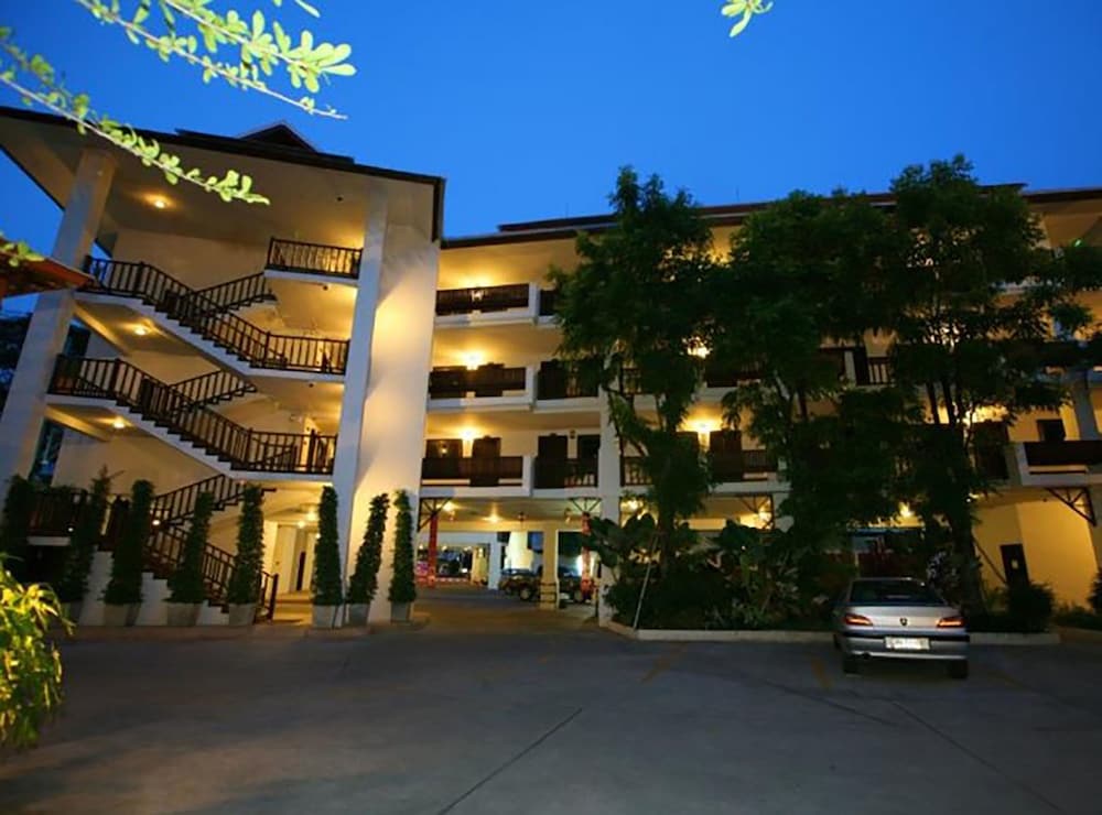 Top North Hotel Resort 41/49