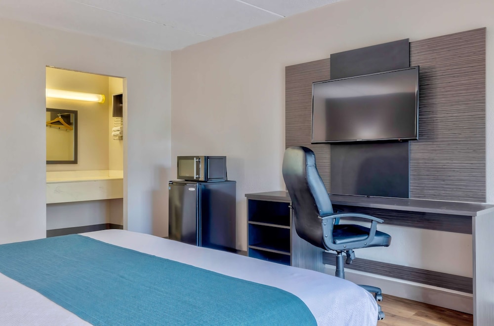 Motel6 Morgantown, WV 50/61