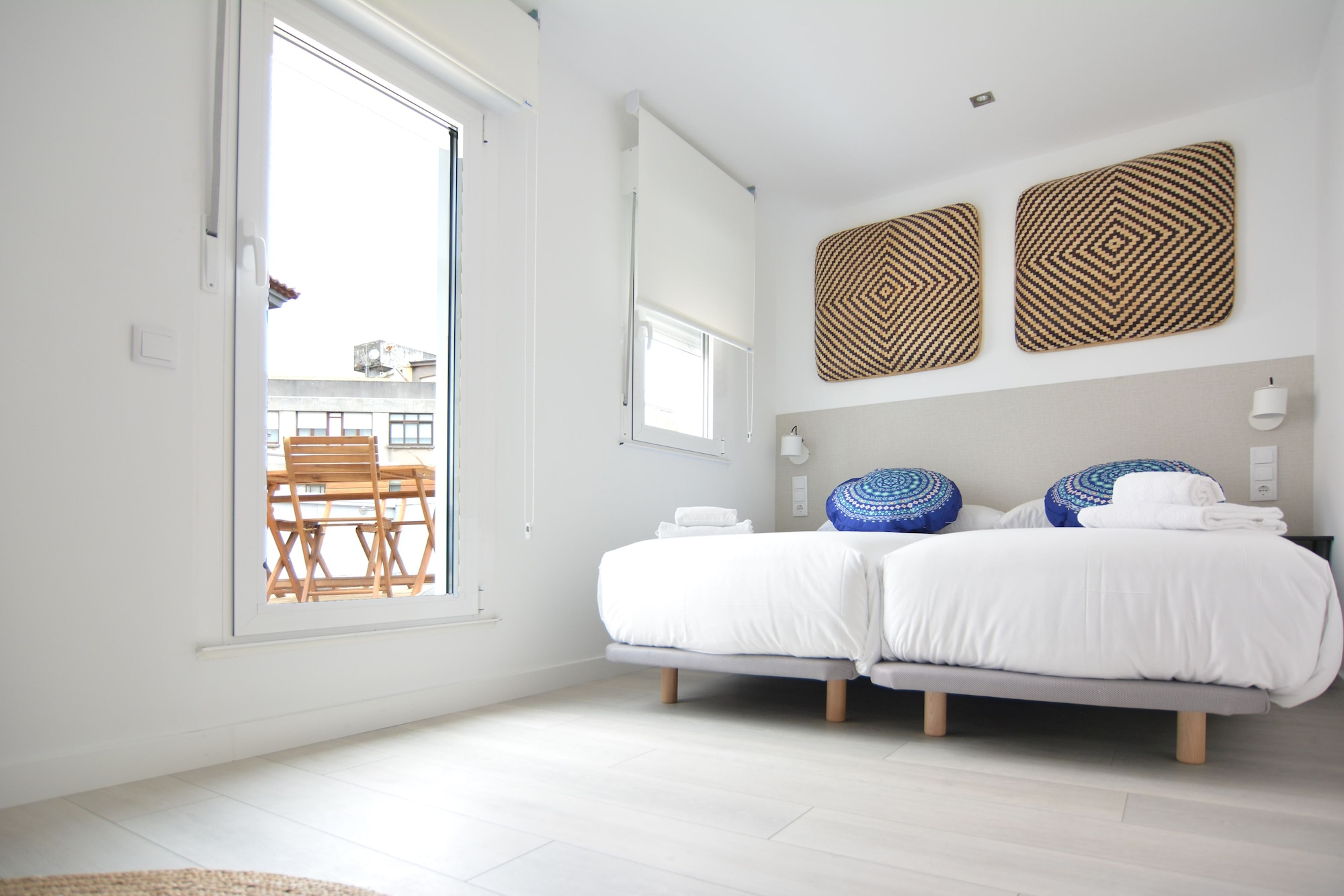 SUPERIOR, APARTMENT, TERRACE