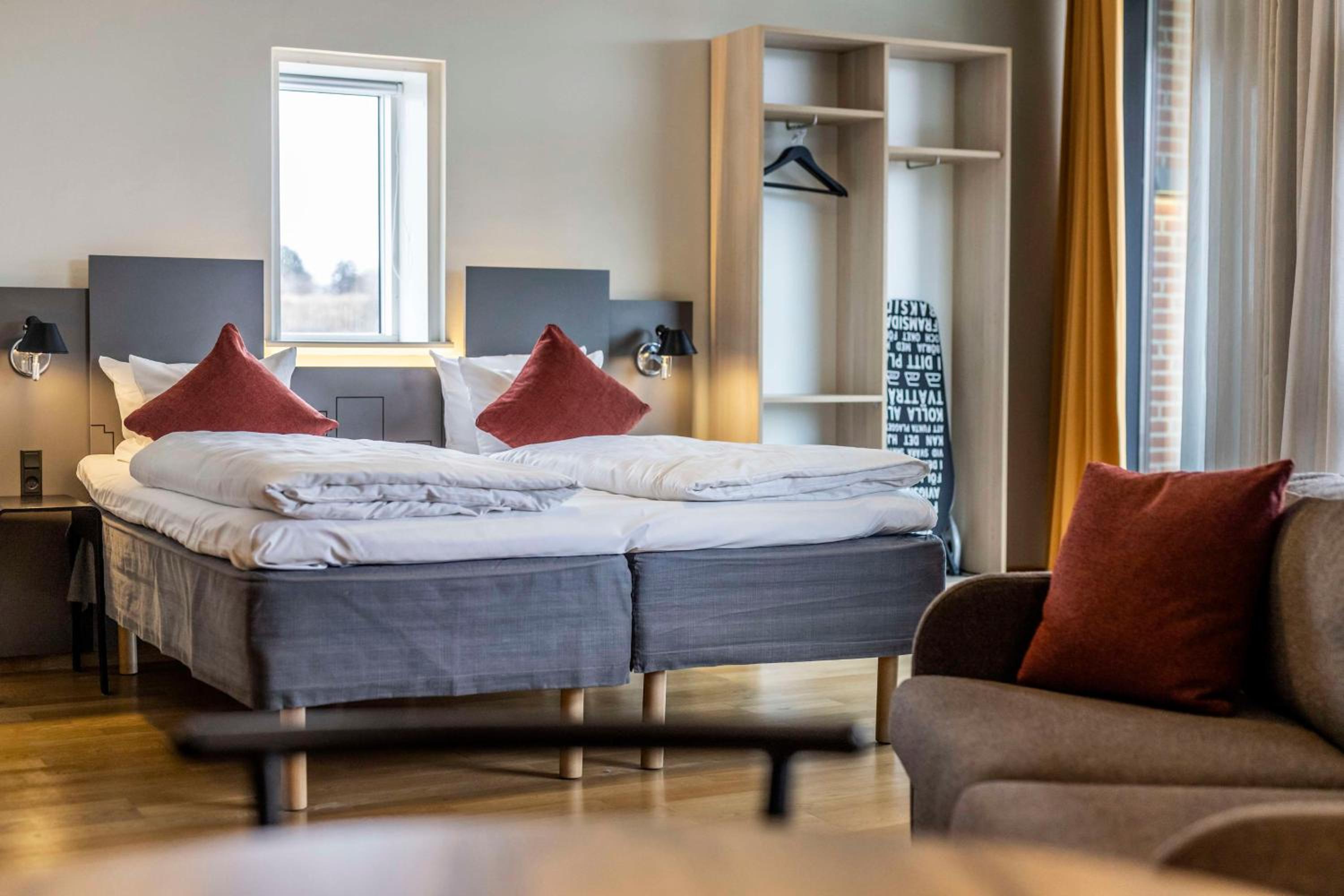 Master, Suite, King Bed