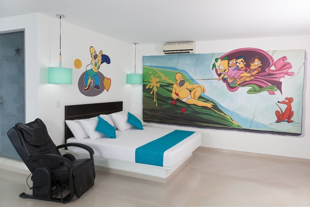 Hotel Paraiso Estudios 27/28
