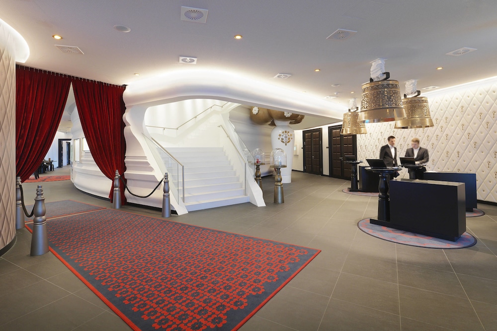 Kameha Grand Zurich, Autograph Collection 3/48