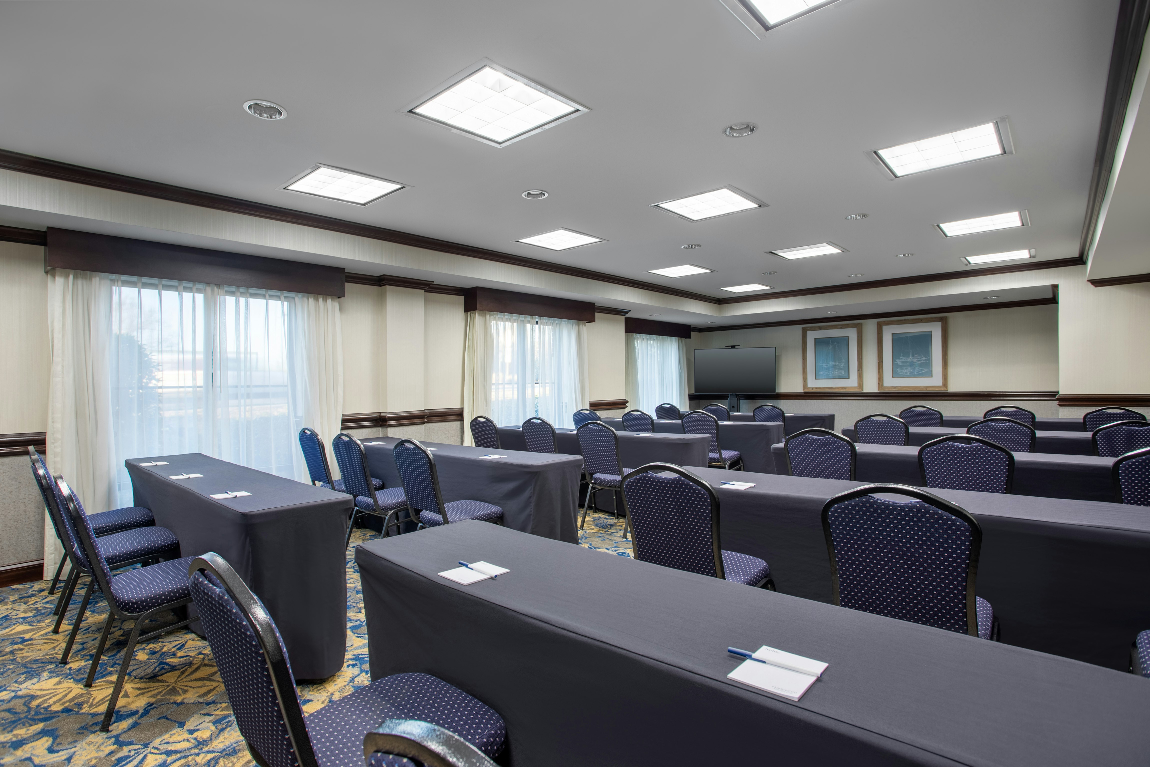 Homewood Suites by Hilton Davidson 33/40