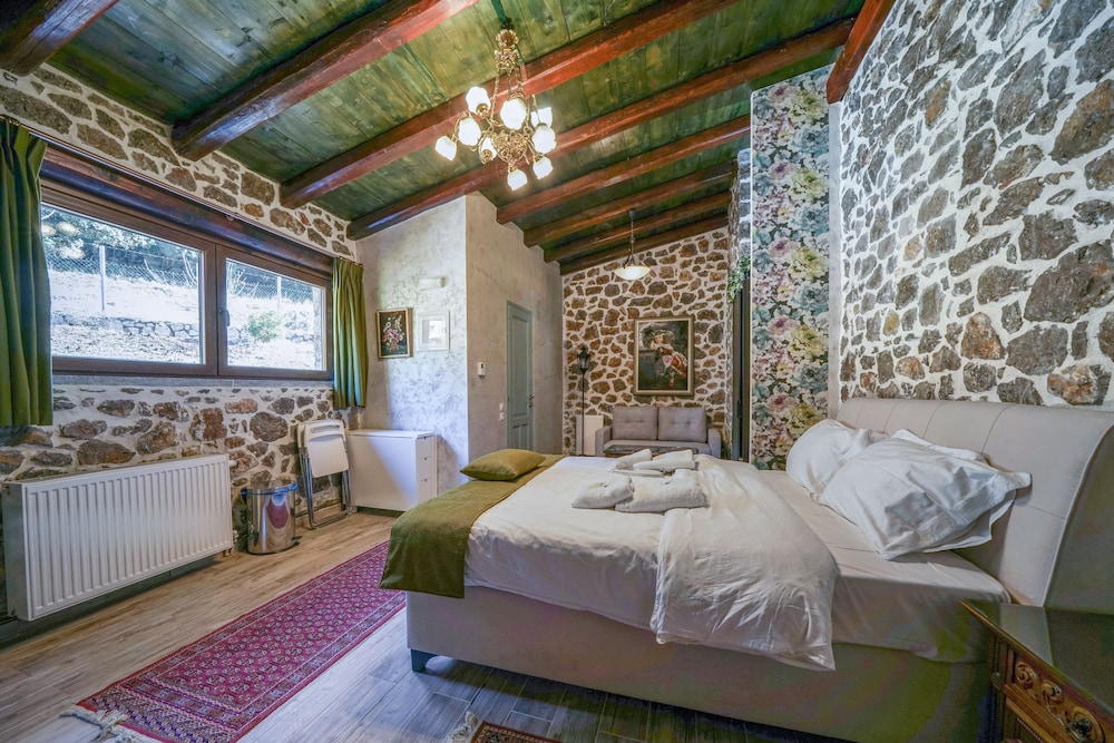 Vip Chalet 4 Seasons 8/50