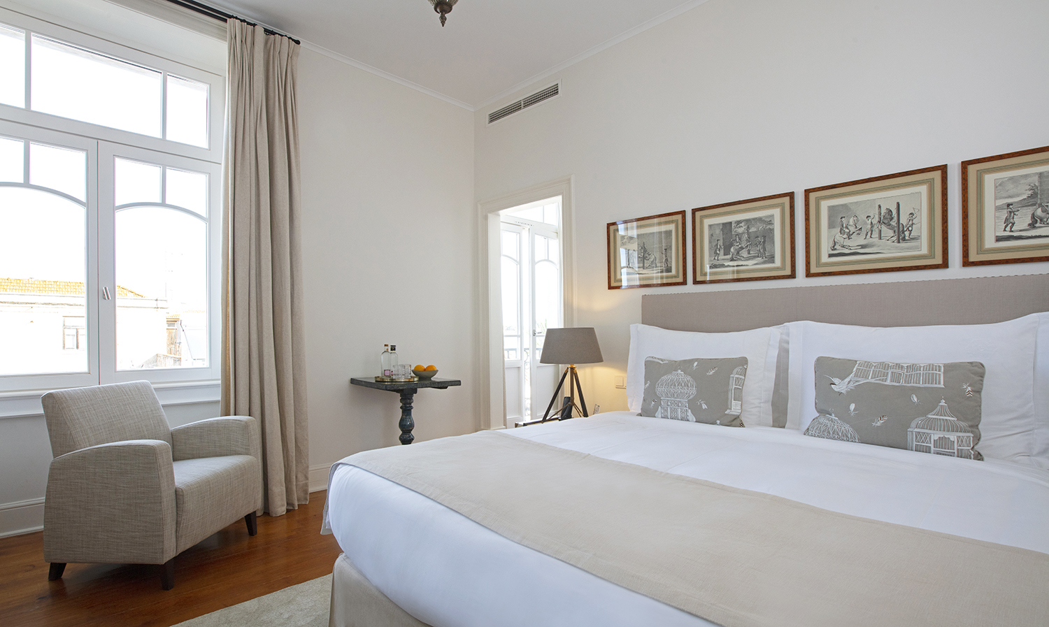 Standard, Double or Twin Bed