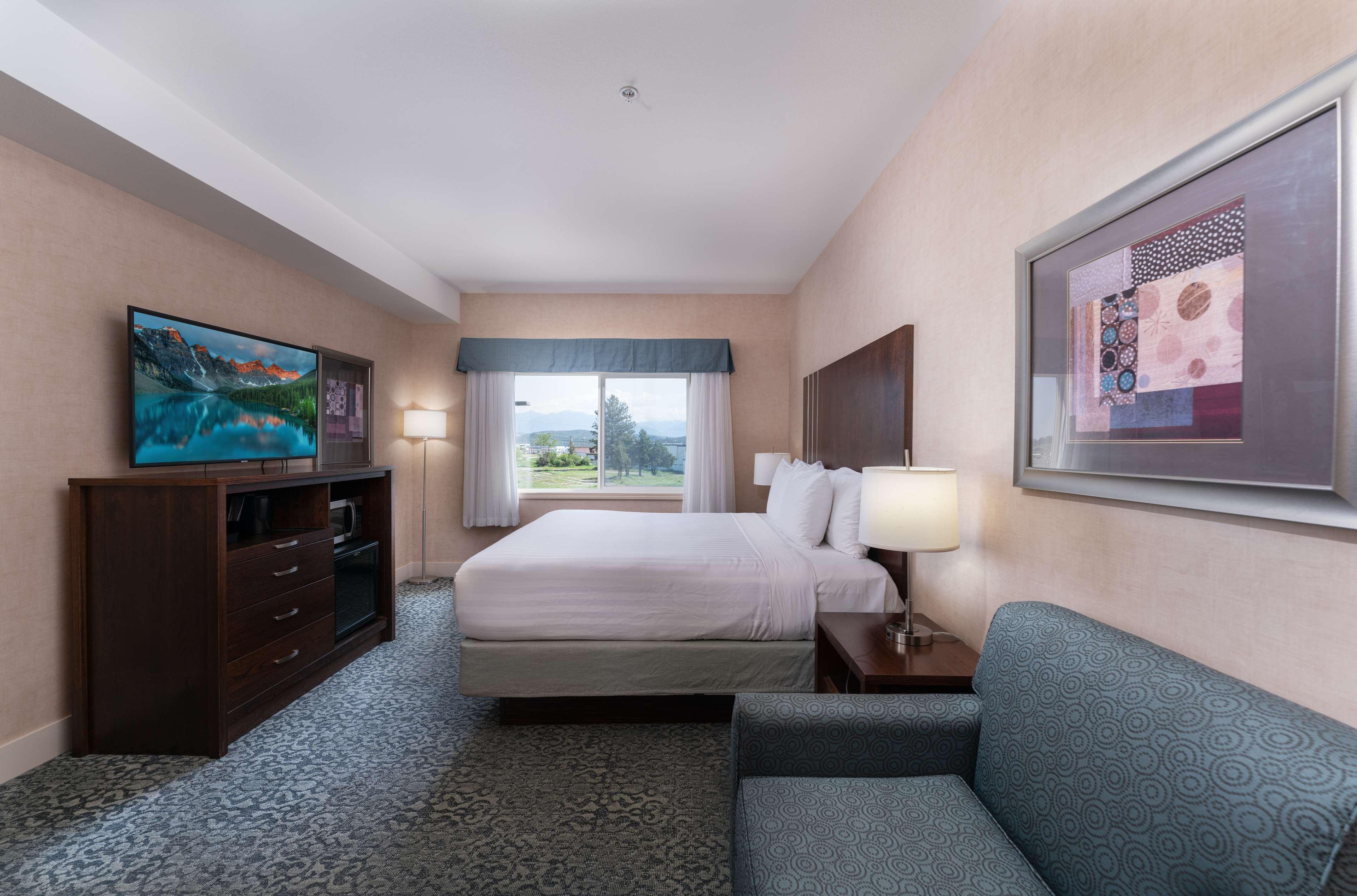 Room, Quadruple, Prestige Cranbrook Hotel, BW Premier Collection 3/5