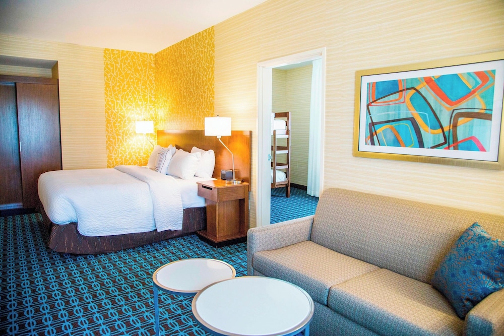 Fairfield Inn Suites By Marriott Pocatello 10/34