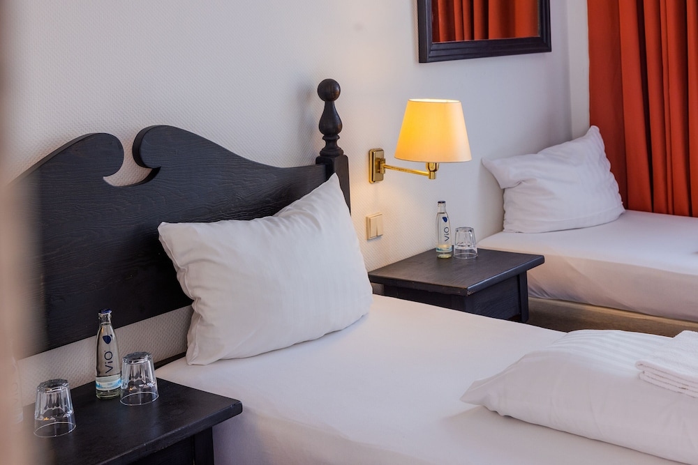 Ff&E Hotel Stadt Gutersloh 13/30