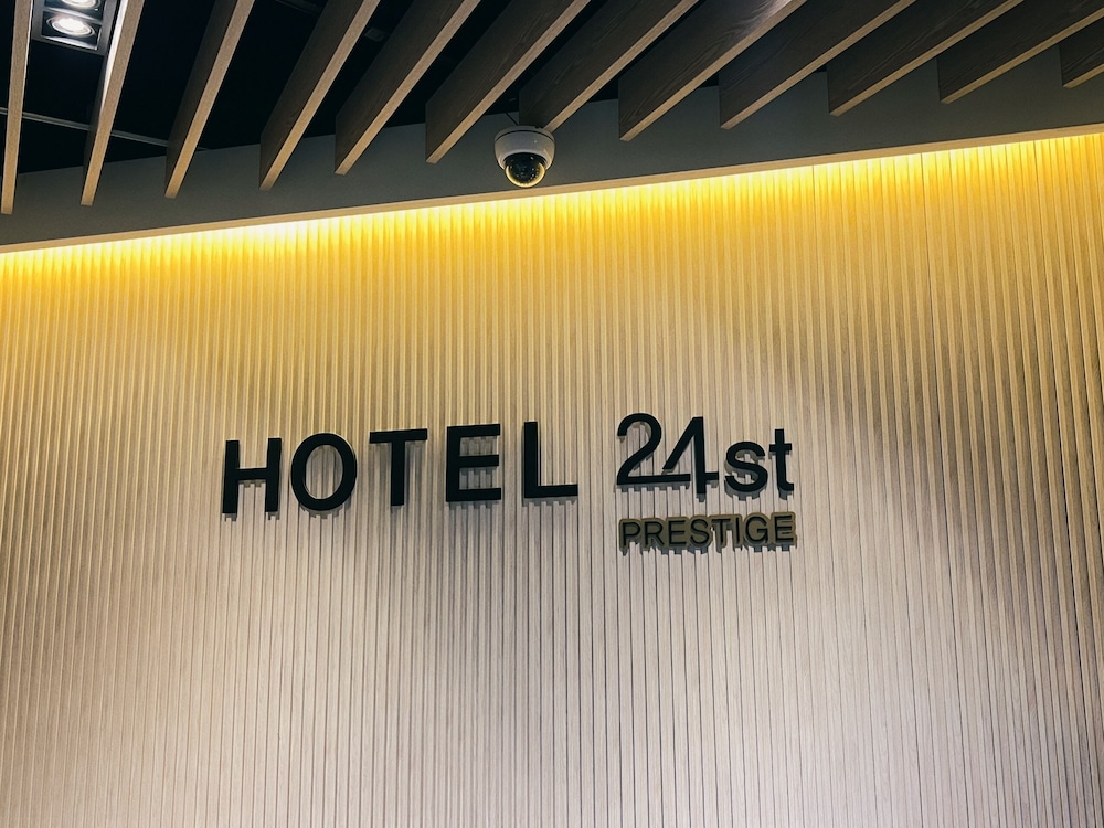 Hotel 24st Urban Brown Seosan Lake Park in SEOSAN