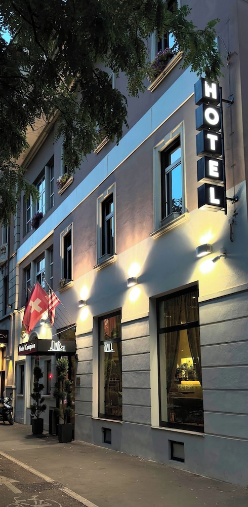 Hotel Campion 2/67