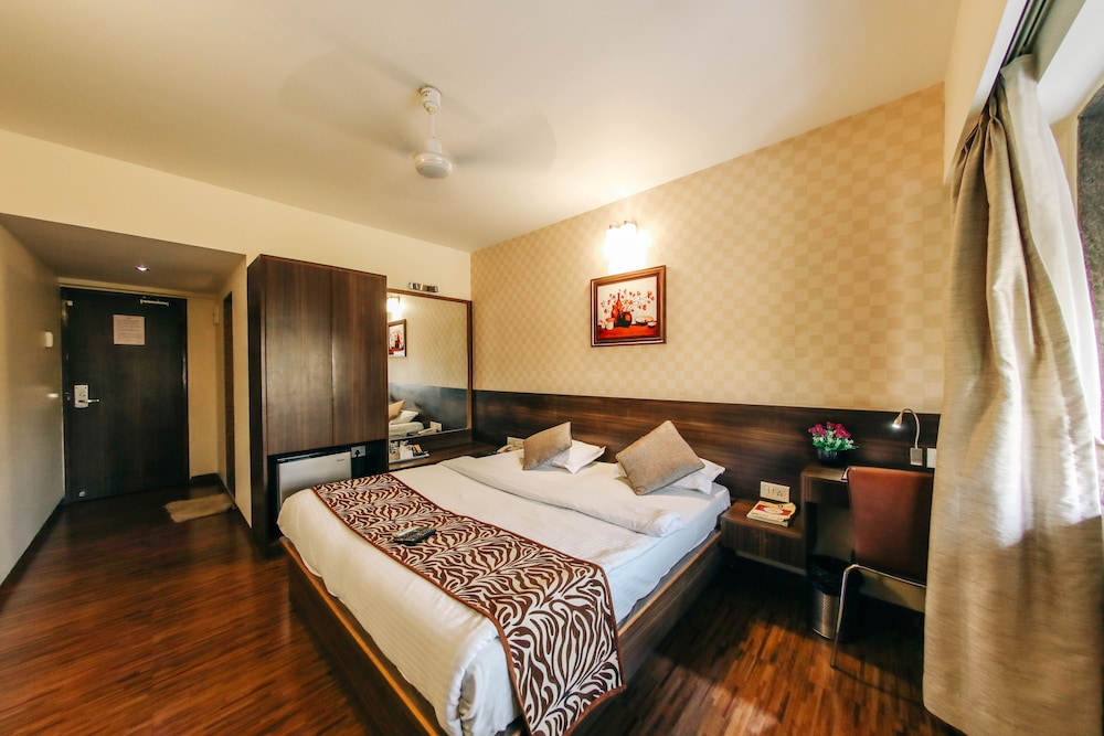 غرفة تنفيذية بسرير كوين بغرفة نوم واحدة، HOTEL MAHARANA INN 5/8