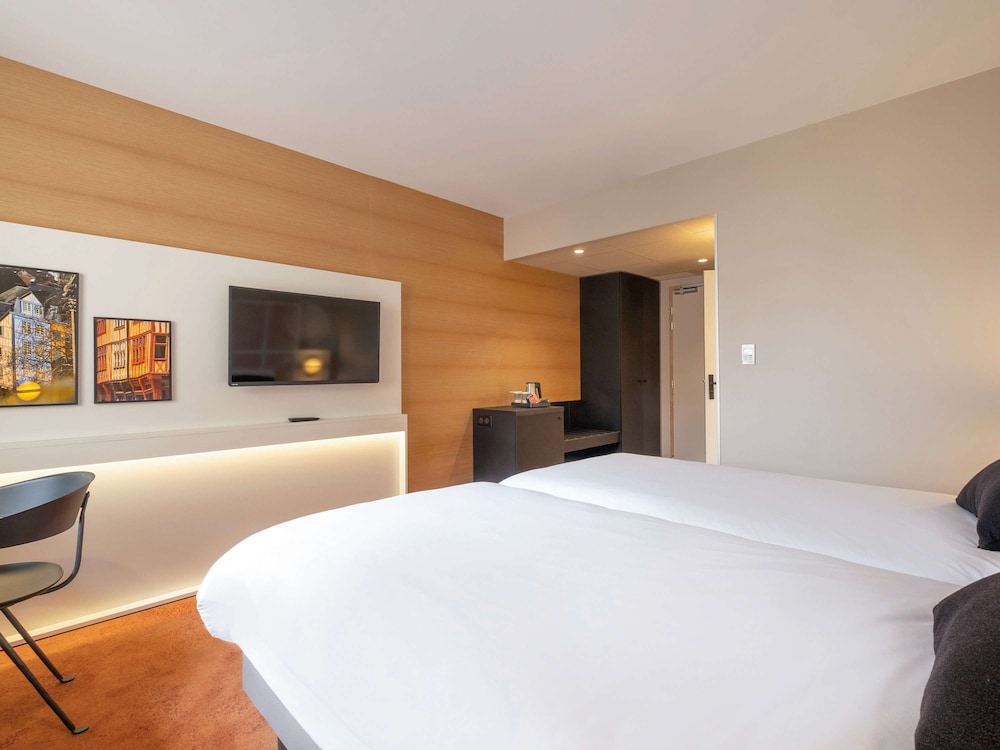 Mercure Rouen Champ de Mars 29/73