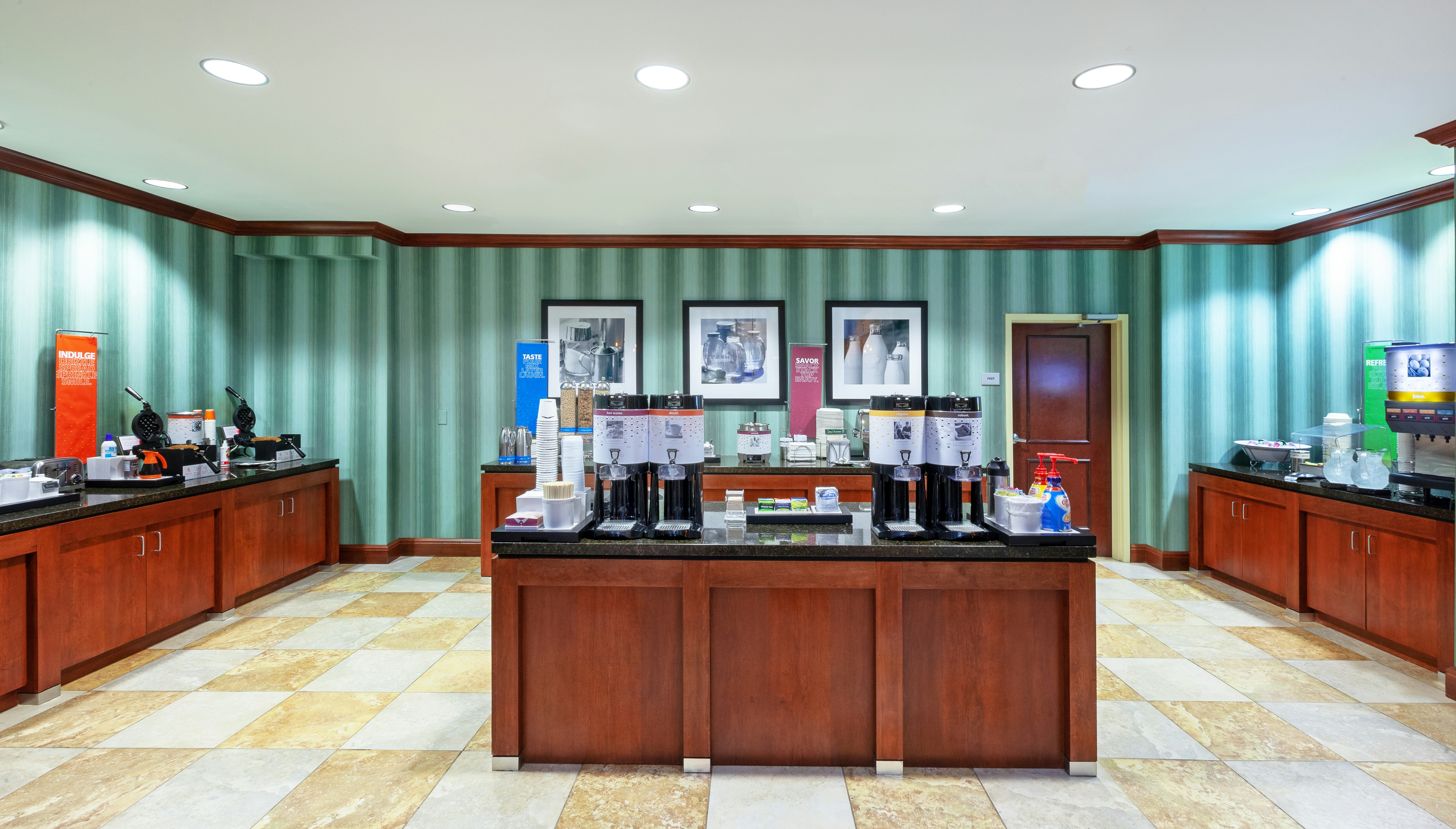 Hampton Inn Suites el Paso West 13/67