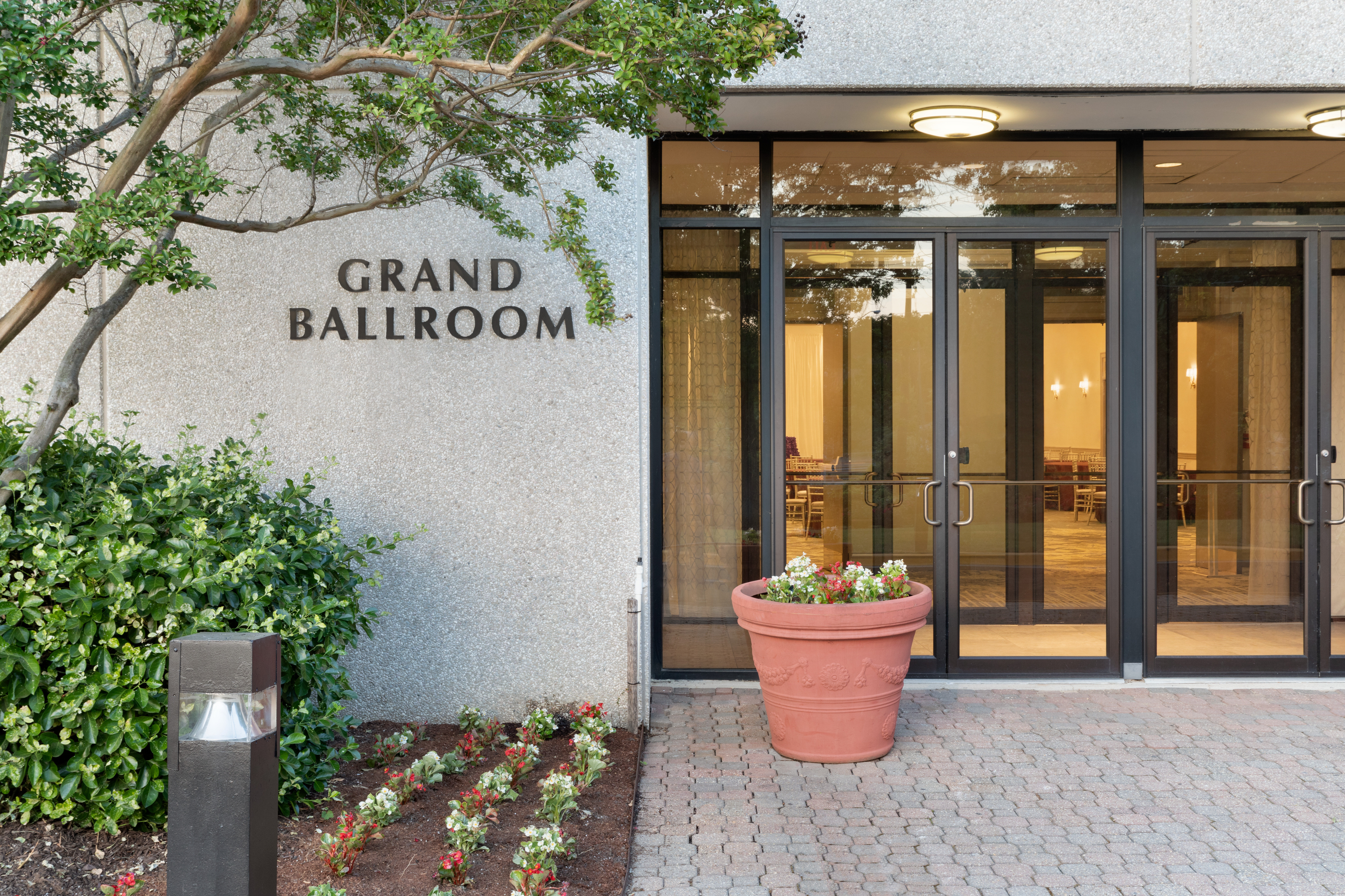 Crowne Plaza College Park Washington DC 1/79