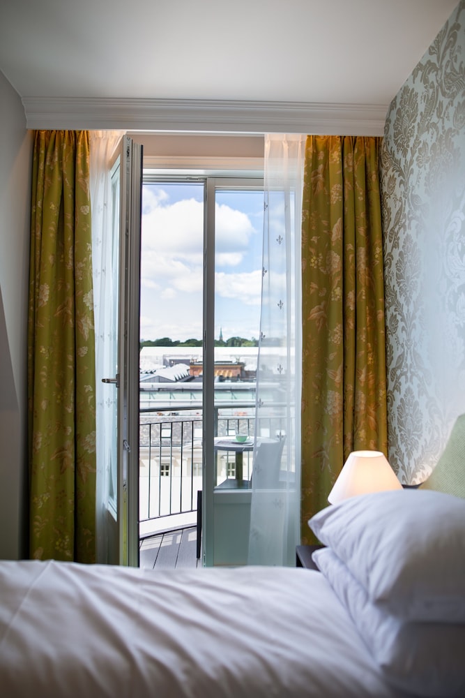STANDARD, DOUBLE BED, BALCONY
