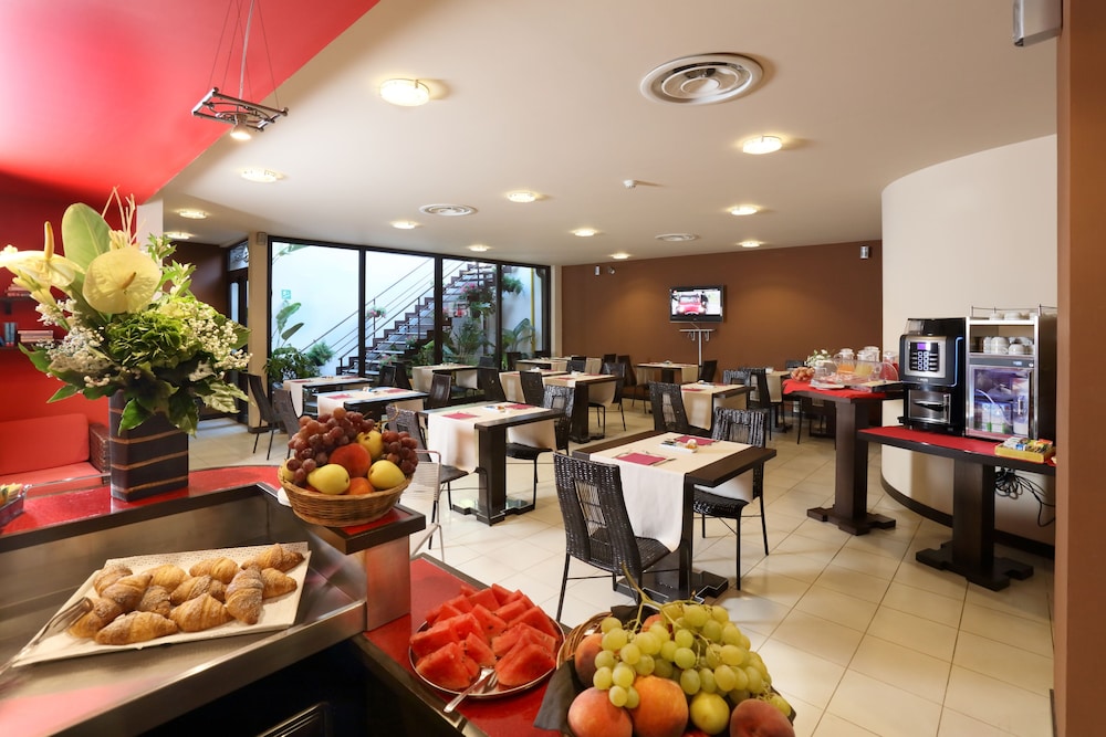 Hotel San Giovanni 49/66