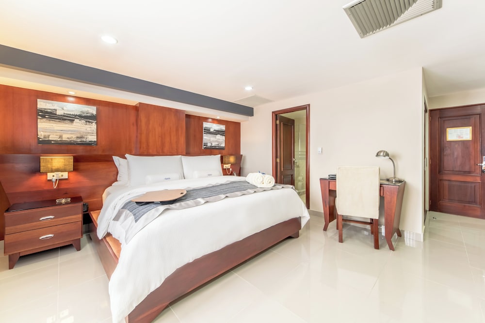 Imperial, Executive, Suite