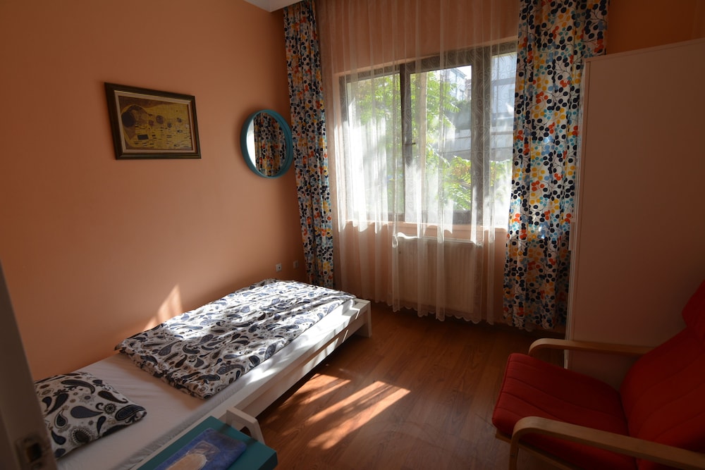 Deeps Hostel 25/44