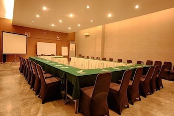 BALI WORLD HOTEL 37/46