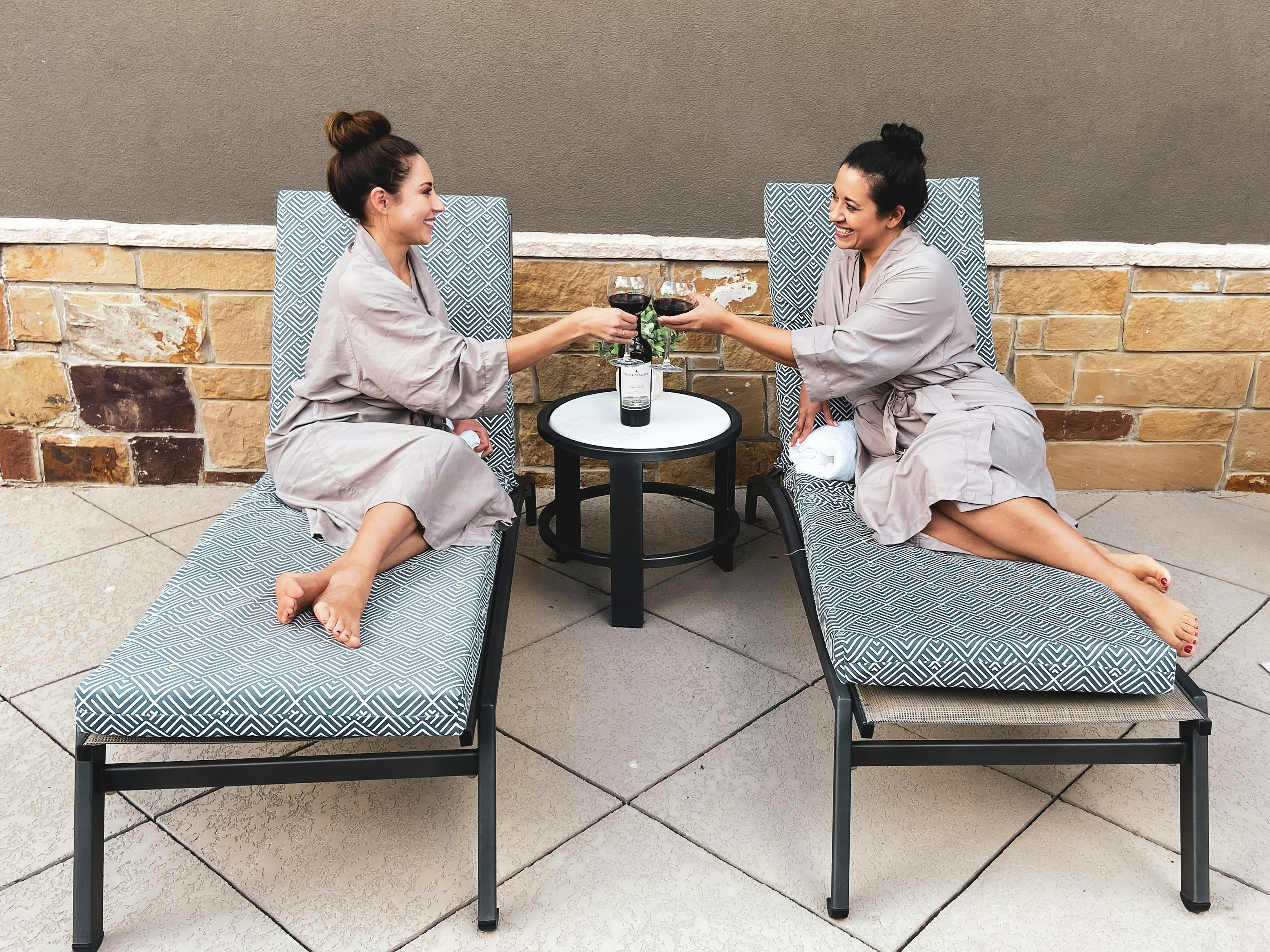 Embassy Suites By Hilton San Antonio Brooks Hotel & Spa 55/67