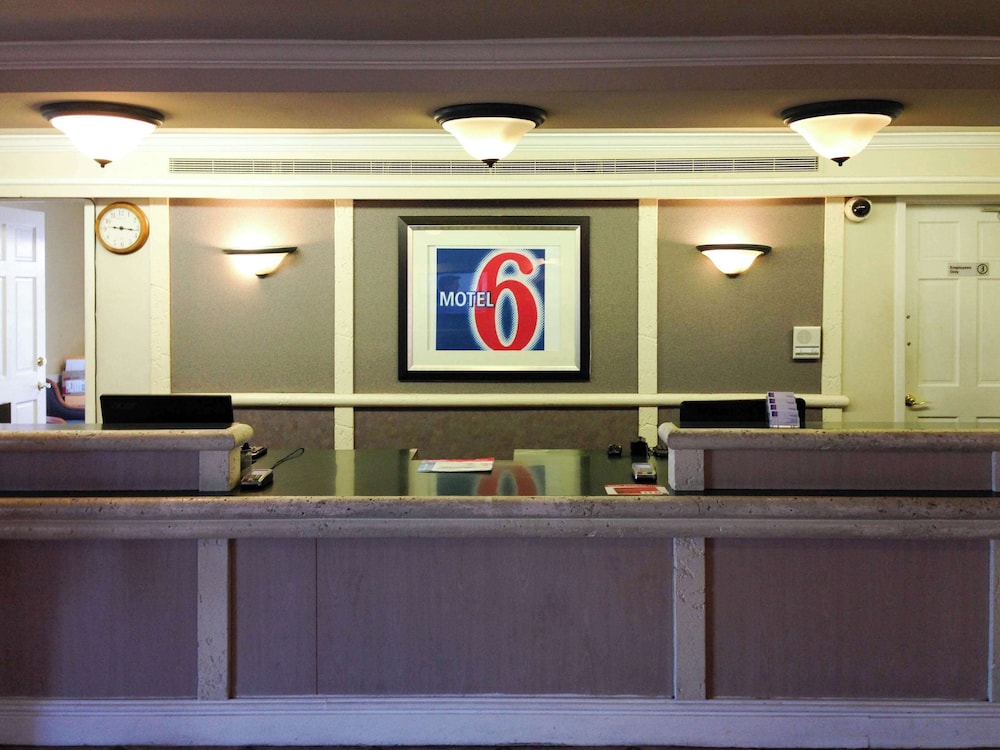 Motel6 Monroe, LA 6/40