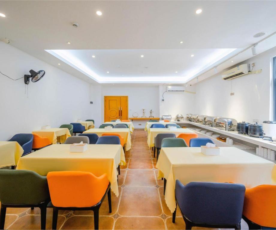 Vienna Hotel (Shenzhen Guanlan Shanshui Tianyuan) 49/58