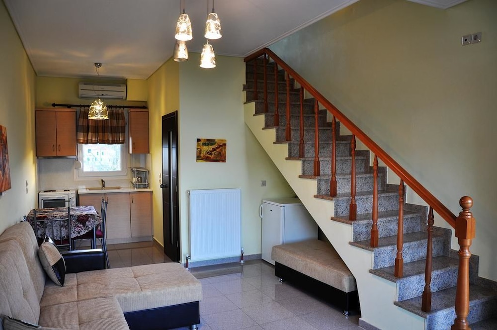 Ariadnes Holiday Accommodation I 9/50