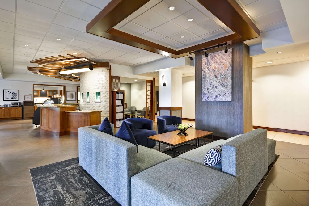 Hyatt Place Columbus/Worthington 26/40