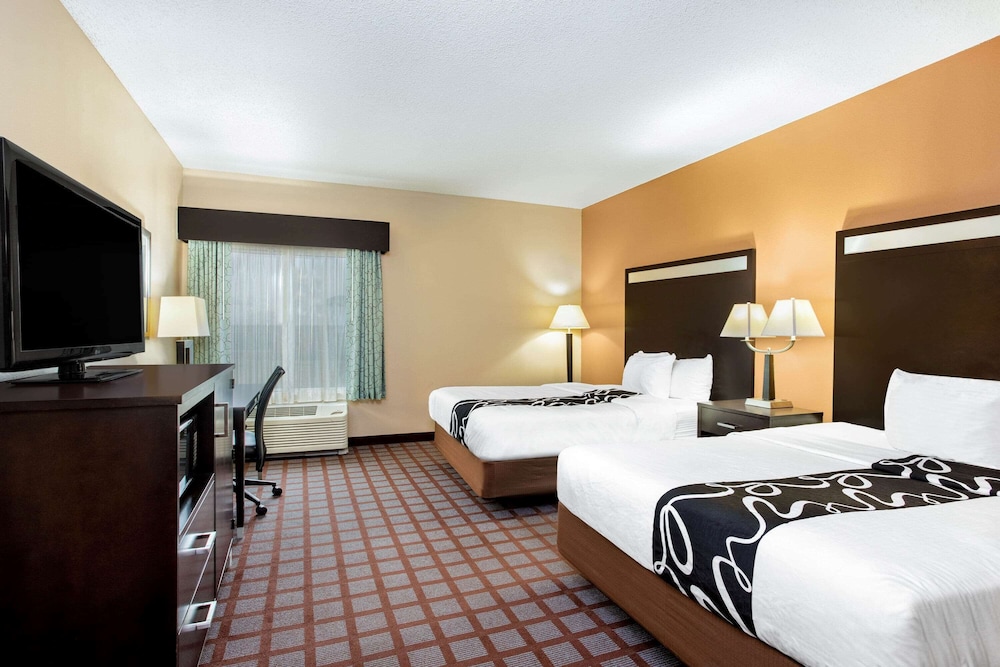 Spark by Hilton Plainfield Indianapolis Airport 17/43