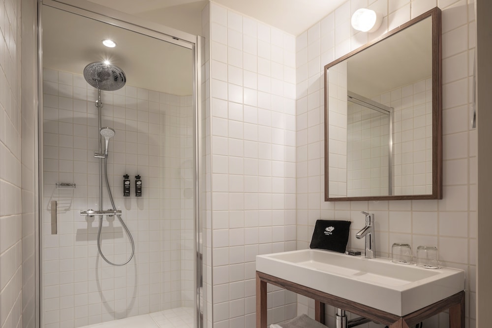 Kopster Hotel Paris Porte de Versailles 27/30