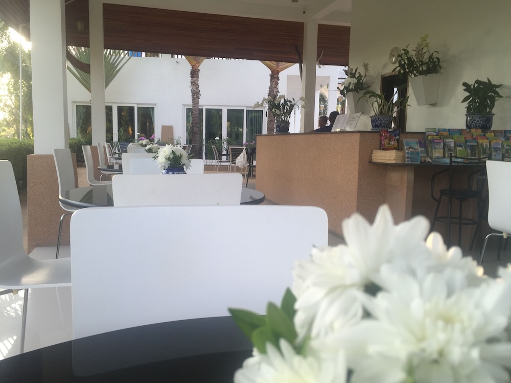 Nadivana Serviced Apartments 3/24