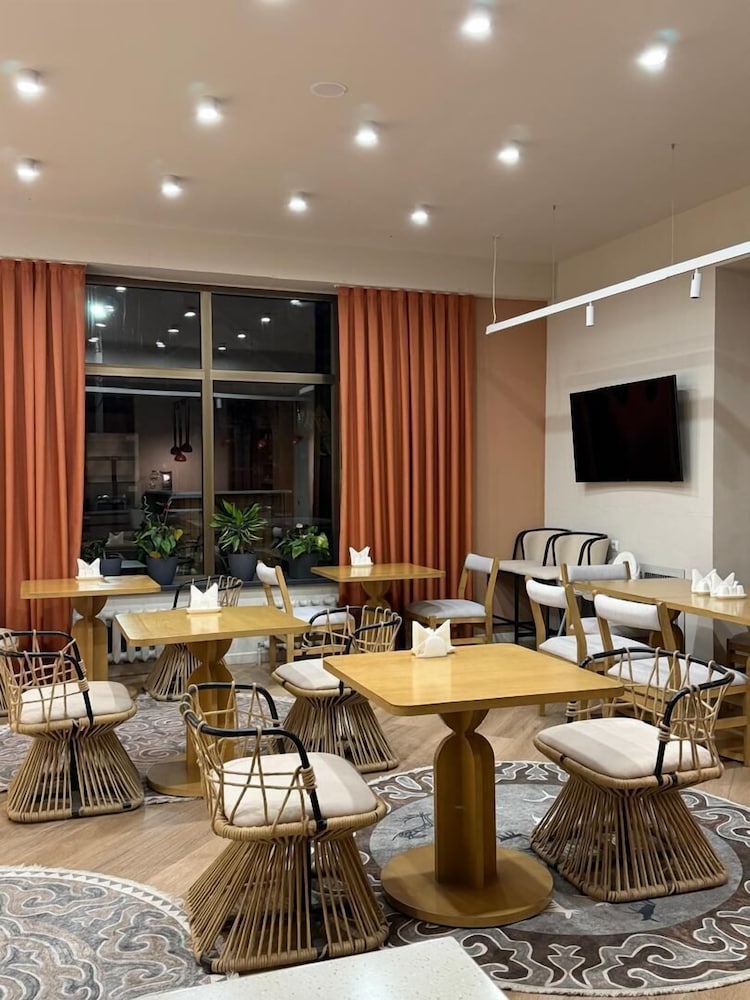 Bugu Hotel 37/46