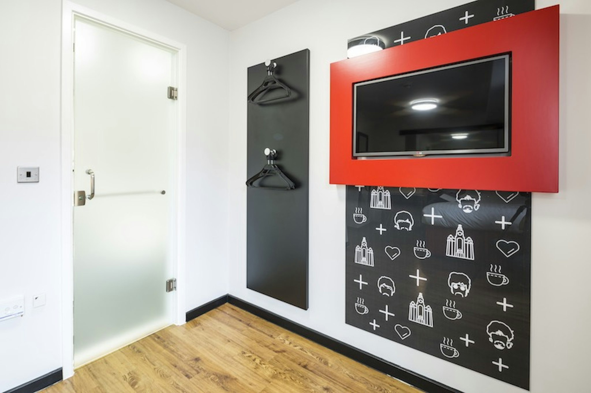 Tune Hotel - Liverpool City Centre 7/20