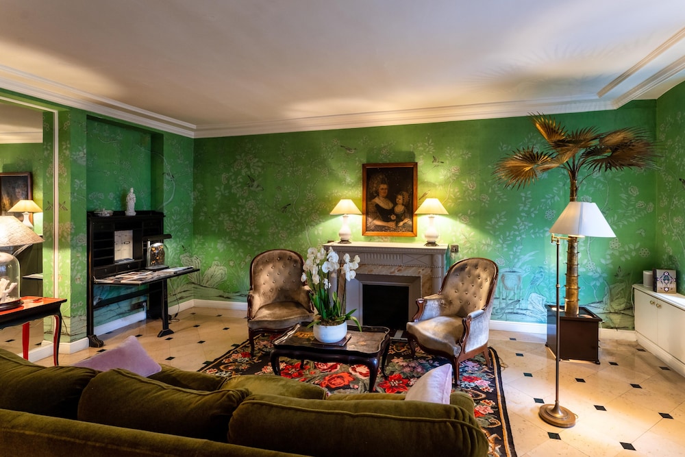 HOTEL DU DANUBE SAINT GERMAIN 53/68