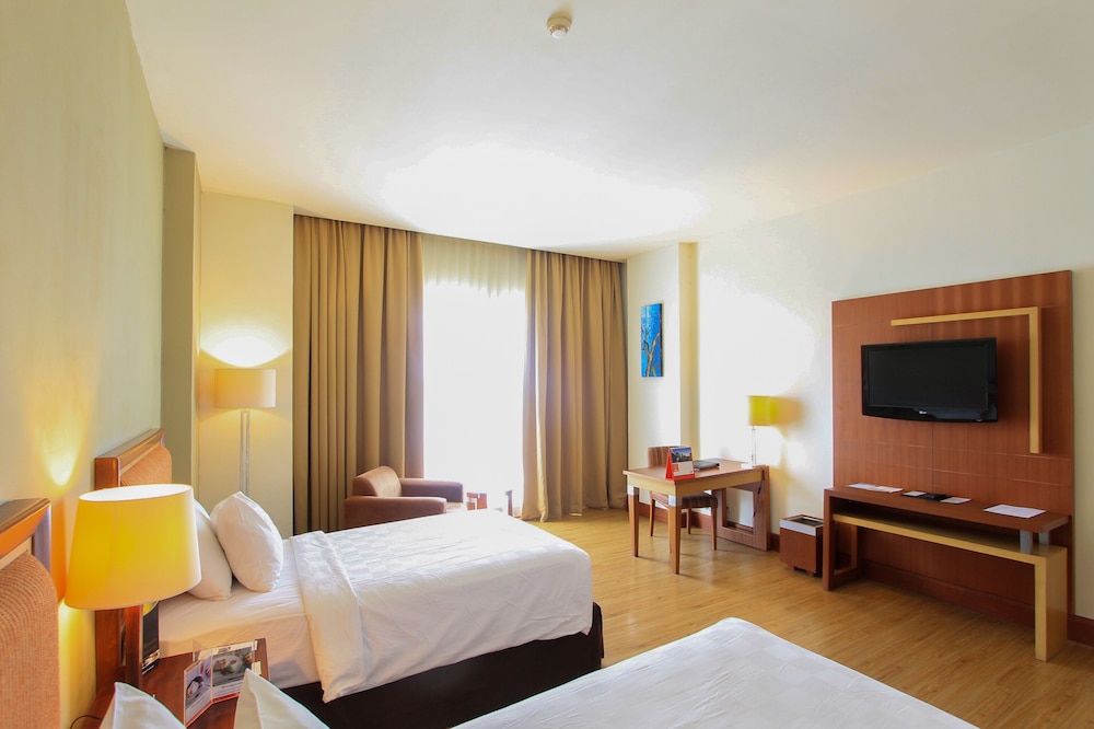 SWISS-BELHOTEL MALEOSAN MANADO 32/67