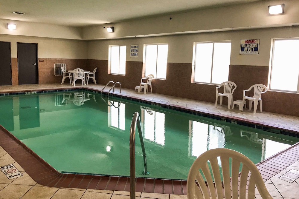 Spark by Hilton Shepherdsville Louisville South 23/43