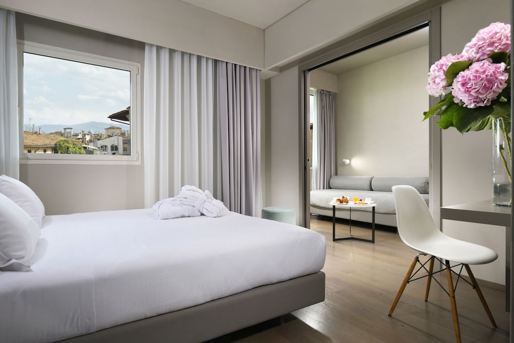 Glance Hotel In Florence 28/70