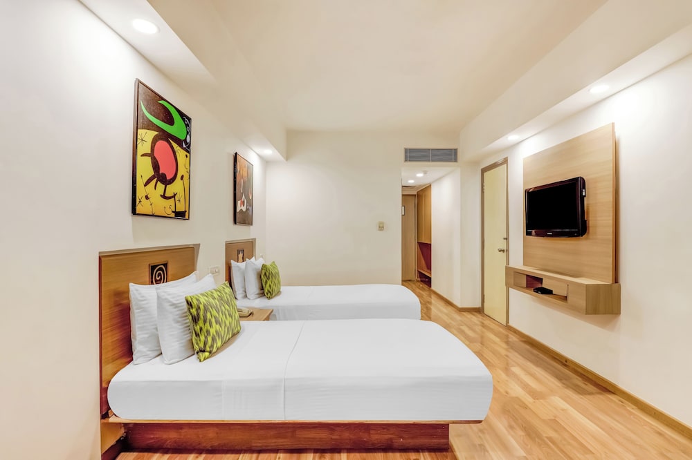 Lemon Tree Hotel Ahmedabad 22/67