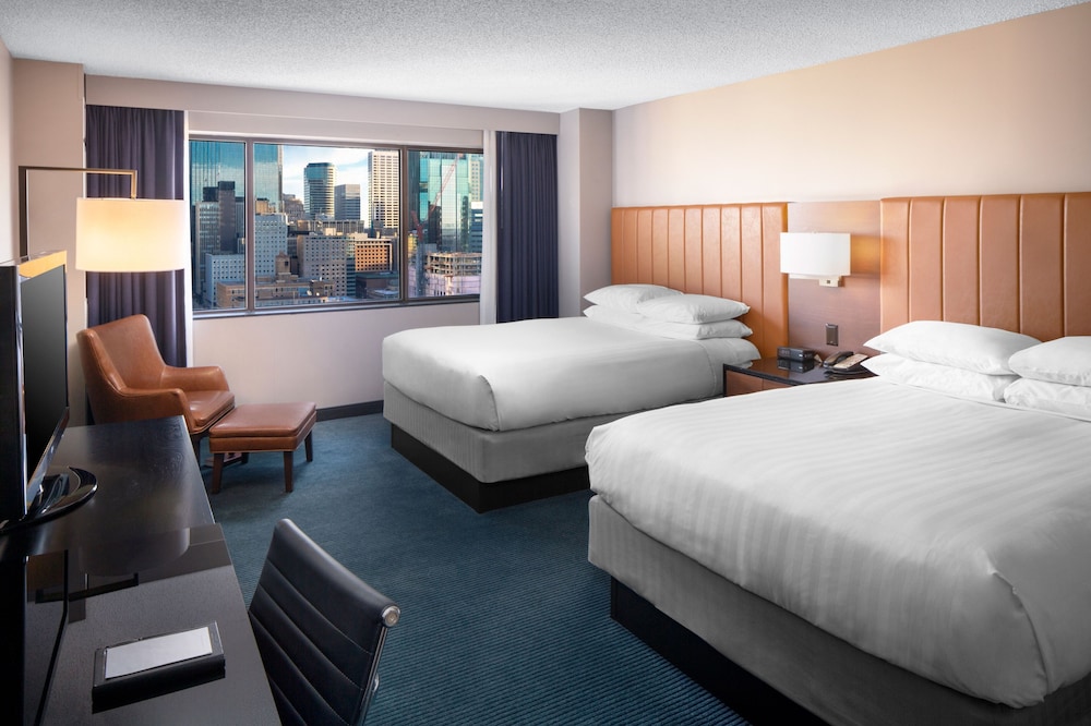 Hyatt Regency 8/59