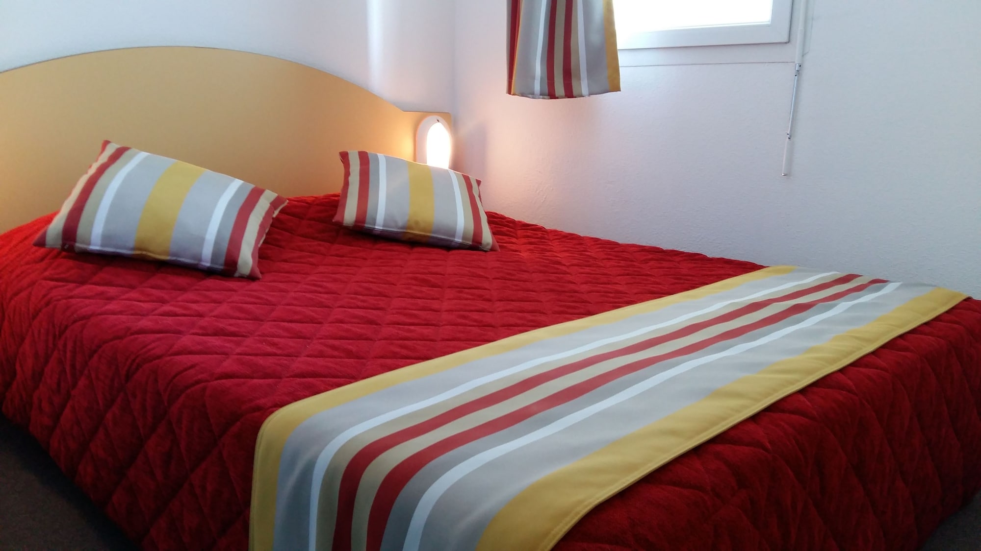1 BEDROOM, APARTMENT