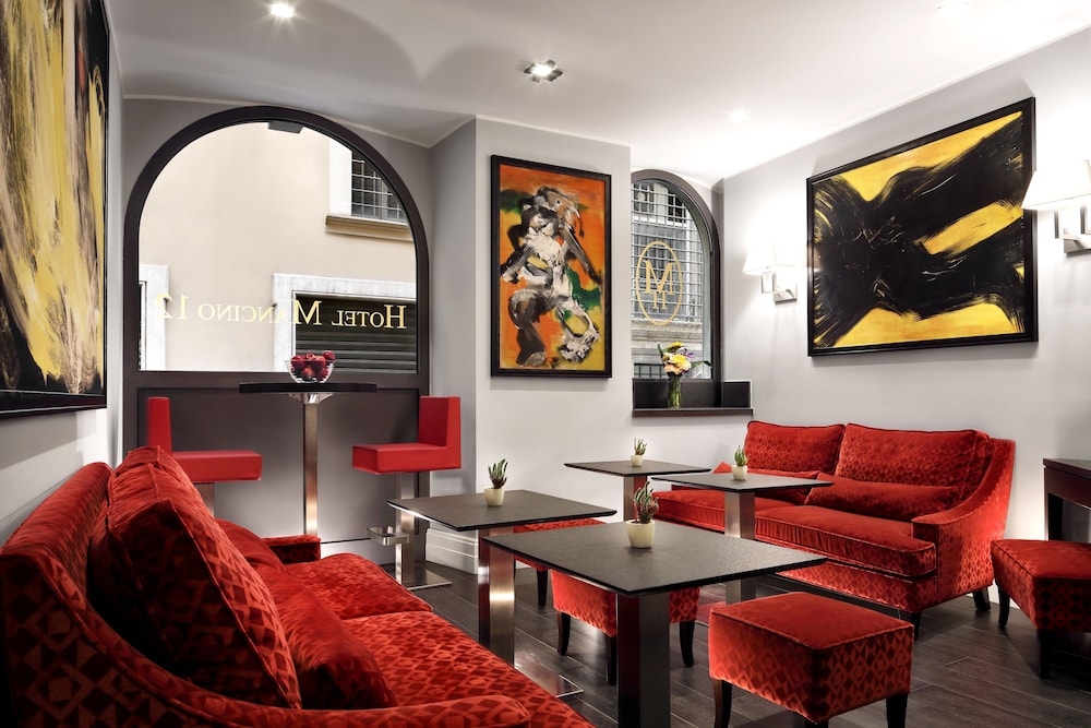 Hotel Mancino 12 21/32