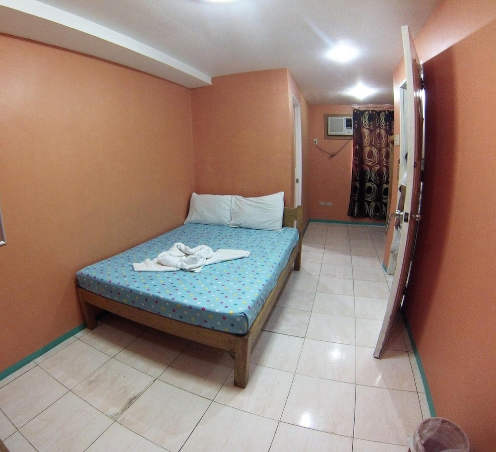 Lylie Hotel 15/51