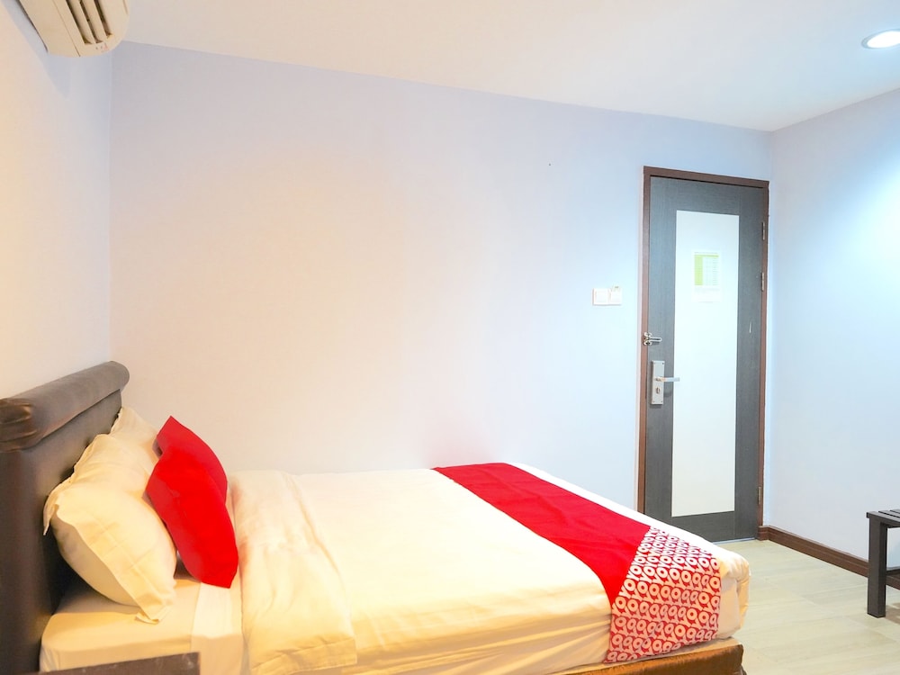 Hotel O Utama Inn 18/30