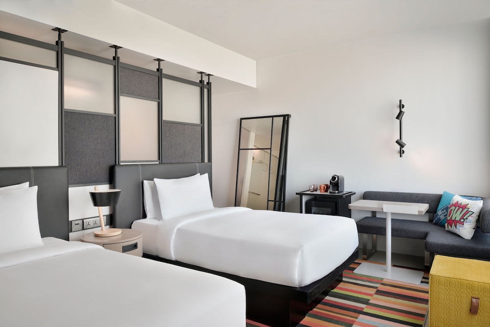 Aloft, Guest Room, Twin Beds