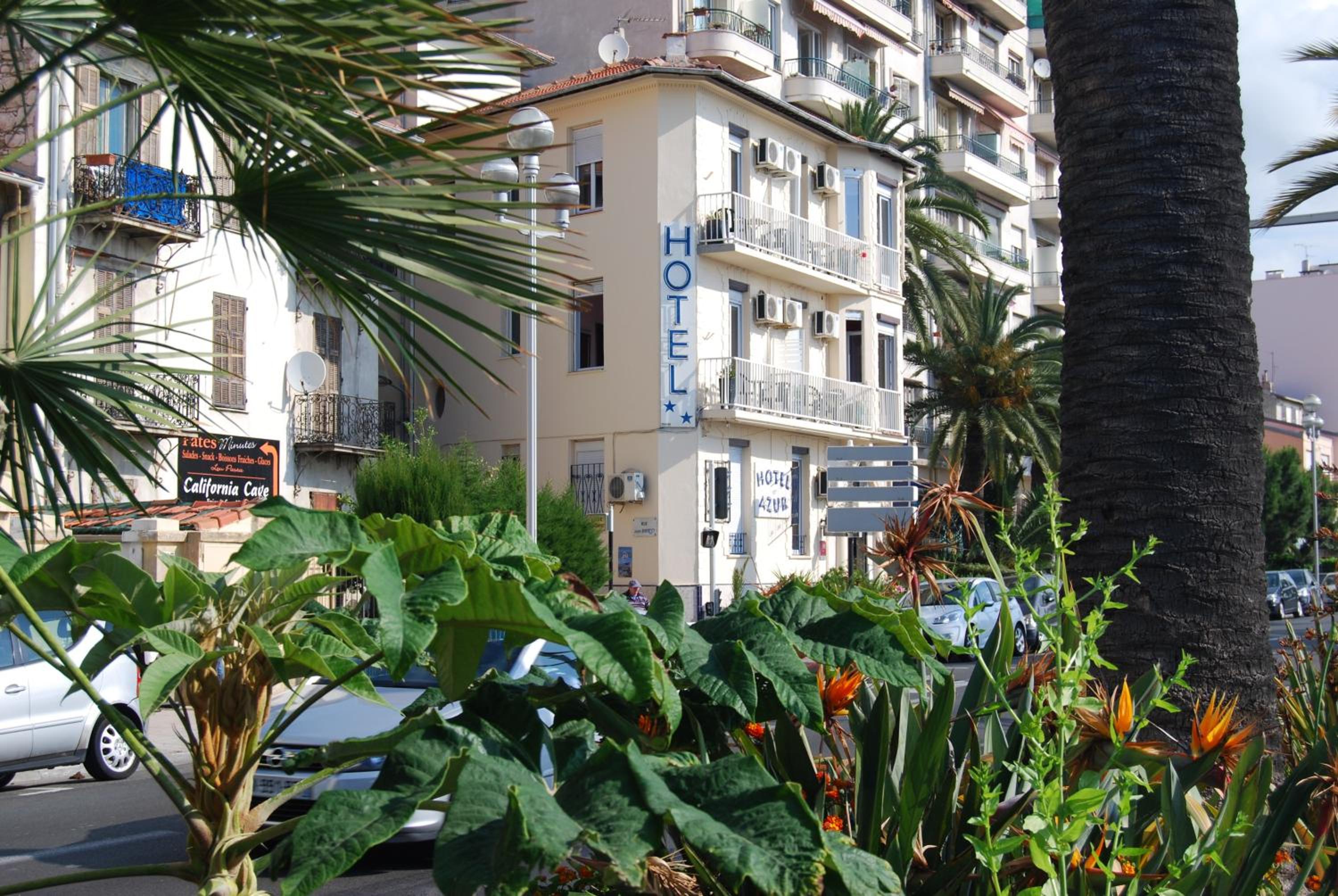 Azur Hotel 5/52